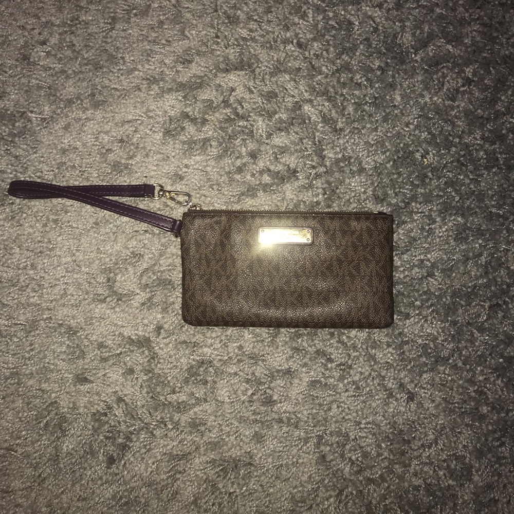 Authentic Michael Kors Wristlet/Wallet